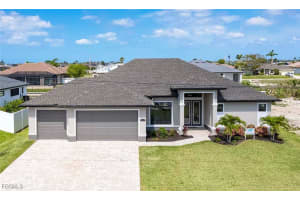 2720 Sw 20th Ave, Cape Coral