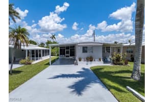 16241 Siesta Dr, Fort Myers