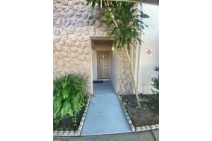 910 14th Terrace, Cape Coral, FL 33990 - MLS#2025006836