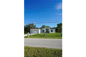 105 15 Street, Lehigh Acres, FL 33972 - MLS#2025006852