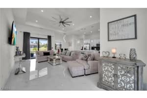 2257 2nd Terrace, Cape Coral, FL 33991 - MLS#2025006854