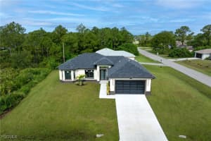 2101 9th Street, Lehigh Acres, FL 33972 - MLS#2025006859