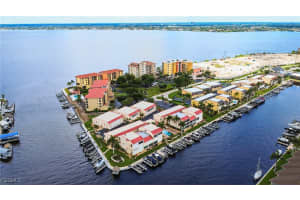 4006 20th Place, Cape Coral, FL 33904 - MLS#2025006938