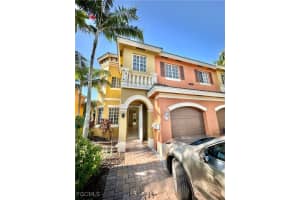10101 Tin Maple Dr 118, Estero