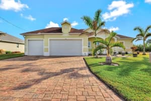 618 31st Terrace, Cape Coral, FL 33914 - MLS#2025006992