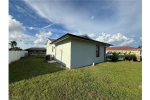 421 21st Terrace, Cape Coral, FL 33991 - MLS#2025007006