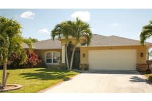 723 38th Place, Cape Coral, FL 33993 - MLS#2025007024