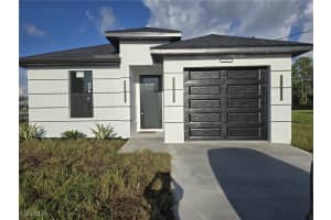 713 Desoto Ave, Lehigh Acres