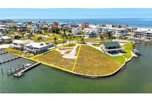 655 Matanzas Court, Fort Myers Beach, FL 33931 - MLS#2025007080