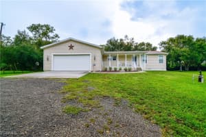 5770 Neal Rd, Fort Myers