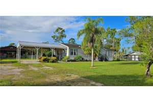 17900 Jayne Ct, Fort Myers