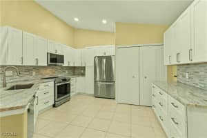 10110 COLONIAL COUNTRY CLUB Boulevard, Fort Myers, FL 33913 - MLS#2025007261