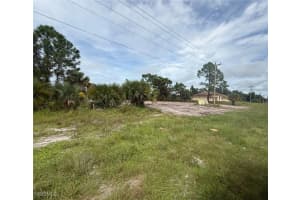 618 Columbus Boulevard, Lehigh Acres, FL 33974 - MLS#2025007263