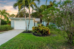 8600 Granada Ct, Fort Myers