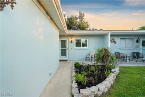 8600 Granada Court, Fort Myers, FL 33907 - MLS#2025007269