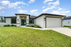 3715 4th St Sw, Lehigh Acres