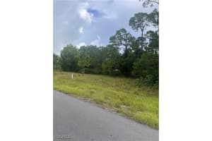 4104 3rd Street, Lehigh Acres, FL 33971 Sold 09/26/25