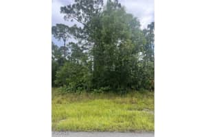 4104 3rd Street, Lehigh Acres, FL 33971 Sold 09/26/25