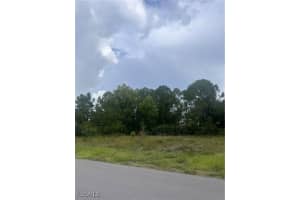 4104 3rd Street, Lehigh Acres, FL 33971 Sold 09/26/25