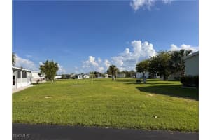 161 Sun Circle, Fort Myers, FL 33905 - MLS#2025007356