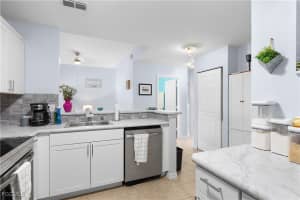 4214 Bellasol Circle, Fort Myers, FL 33916 - MLS#2025007360