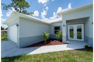 816 Genoa Avenue, Lehigh Acres, FL 33974 - MLS#2025007390