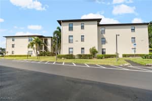 8474 Charter Club Cir 12, Fort Myers