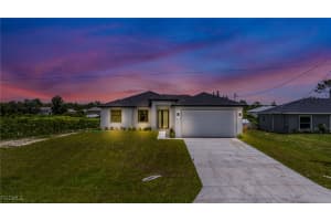 420 Yolanda St, Lehigh Acres