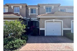 9722 Roundstone Cir, Fort Myers
