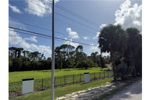 13504 Brynwood Lane, Fort Myers, FL 33912 - MLS#2025007480
