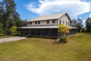 5751 Jackson Rd, Fort Myers
