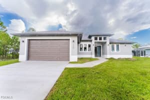 920 Washington Avenue, Lehigh Acres, FL 33972 - MLS#2025007532