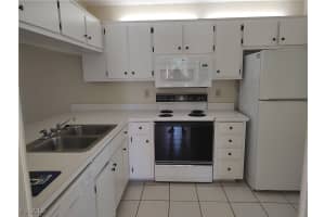 9265 Lake Park Drive, Fort Myers, FL 33919 - MLS#2025007555