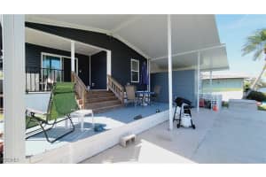 352 Shoreland Drive, Fort Myers, FL 33905 - MLS#2025007569