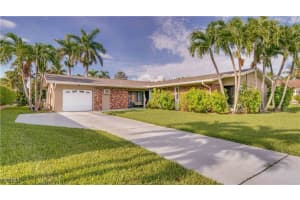 1712 43rd Street, Cape Coral, FL 33904 - MLS#2025007604
