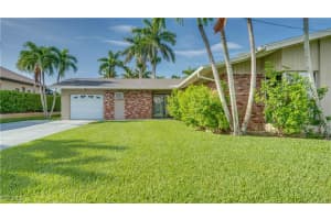 1712 43rd Street, Cape Coral, FL 33904 - MLS#2025007604