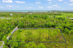  5288 Fairbanks Drive Other, FL 33956 Sold 01/05/26