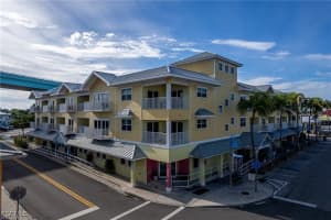 450 Old San Carlos Blvd 309, Fort Myers Beach