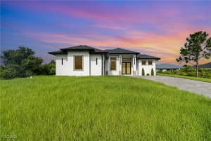 907 Sunniland Blvd, Lehigh Acres