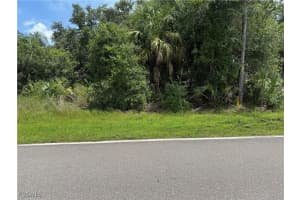 408 Macarthur Drive, Port Charlotte, FL 33954 Sold 03/31/26