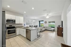 1533 Nw 24th Pl, Cape Coral