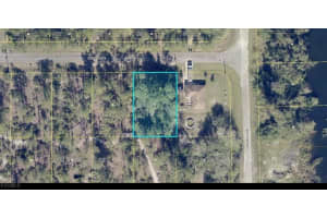 303 Johanna Avenue, Lehigh Acres, FL 33972 - MLS#2025007835