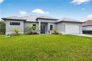 801 Douglas Avenue, Lehigh Acres, FL 33971 - MLS#2025007840