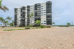4263 Bay Beach Ln 713, Fort Myers Beach