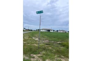 1202 7th Place, Cape Coral, FL 33909 Sold 10/16/25