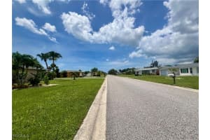 25 Oakland Hills Place, Rotonda West, FL 33947 - MLS#2025007877