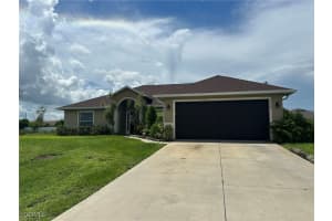 2216 6th Place, Cape Coral, FL 33909 - MLS#2025007918