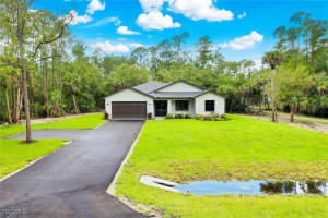 2864 68th Ave Ne, Naples
