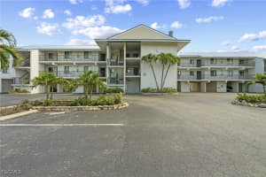 22652 Island Pines Way, Fort Myers Beach, FL 33931 - MLS#2025008132