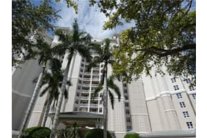 1001 Arbor Lake Dr 506, Naples